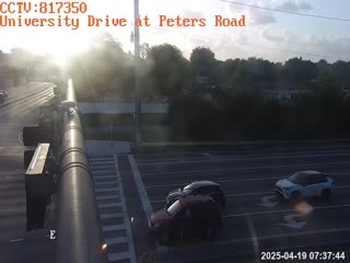 Traffic Cam SR-817 SB @ Peters Rd