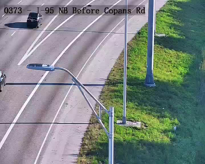 Live snapshot from I-95 NB before NW 24th Street