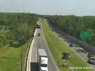 Traffic Cam SR-589 E at MM 15.3