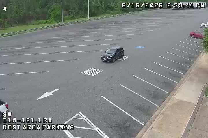 Live snapshot from I10-MM 161.1WB-Rest Area Parking