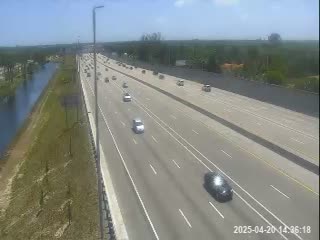 Traffic Cam Tpke MM 22.4 S at Bird Rd Toll