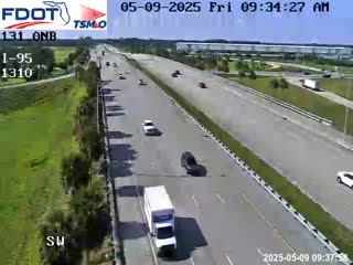 Traffic Cam I-95 MP 131.0 Northbound