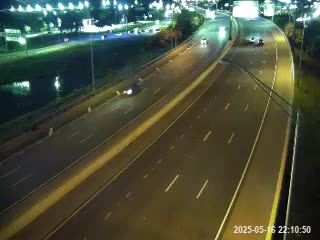 Traffic Cam SR-528 W at MM 8.4