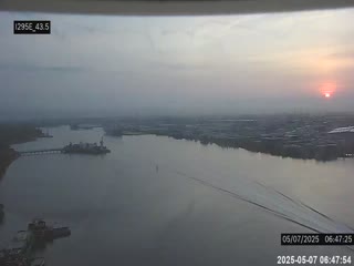 Traffic Cam I-295 E at Dames Pt Bridge N Span B