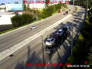 Traffic Cam (105) SR-924 at NW 46th Ave