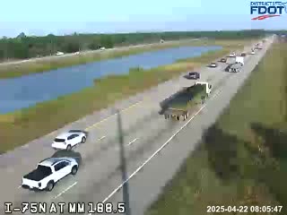 Traffic Cam 1885N S/O SOUTH MOON M188