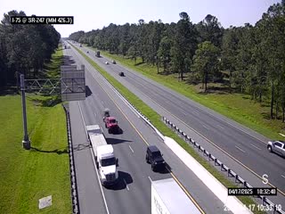 Traffic Cam I-75 @ MM 426.3 / SR-247